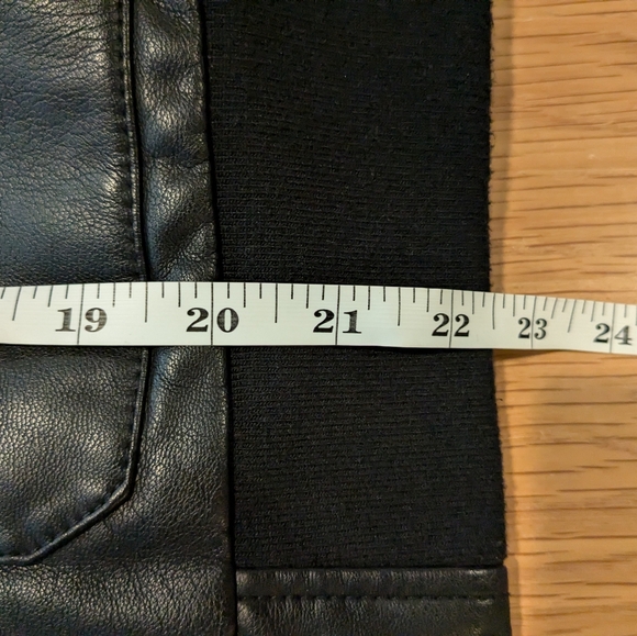 Levi Strauss Vegan Leather Black Hooded Bomber Jacket in XS - Picture 12 of 13